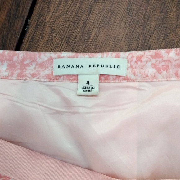 Banana Republic silk skirt size 4 - Picture 3 of 5